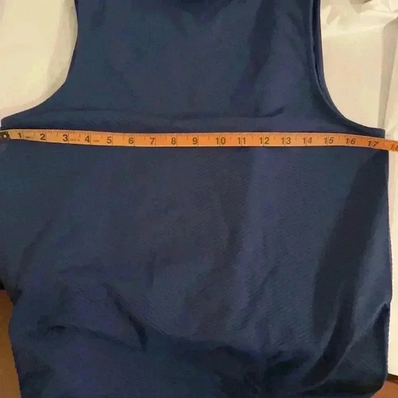 ATHLETA Women’s High Neck Sleeveless Shirt - Picture 8 of 8
